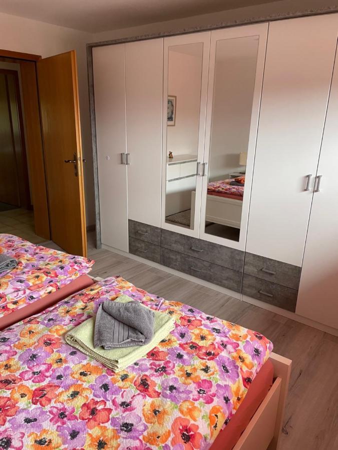 Ferienwohnung Am Waldrand Mit Dachterrasse Wetter  Kültér fotó